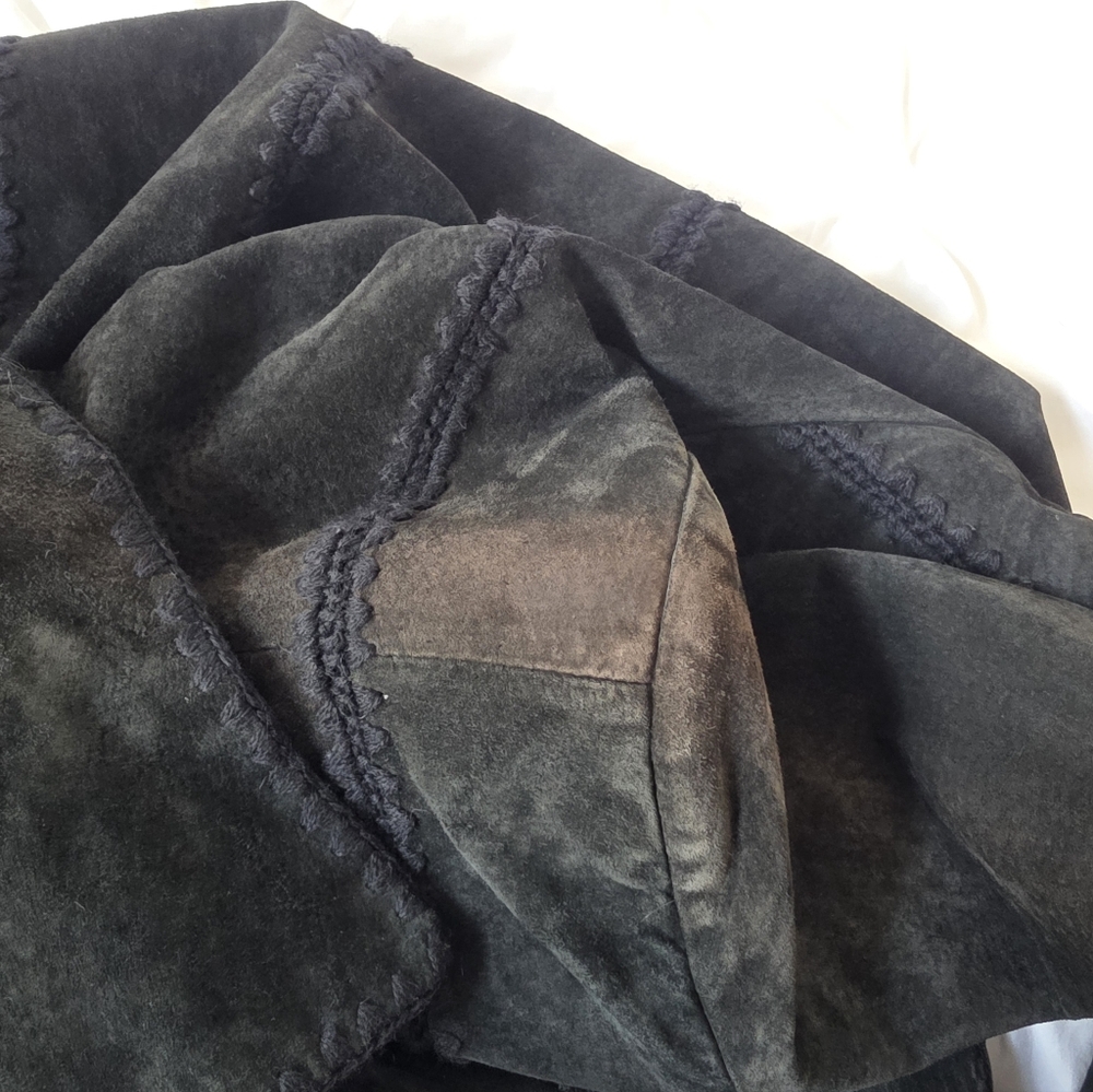 Womens Black Leather coat - Picture 8 of 8